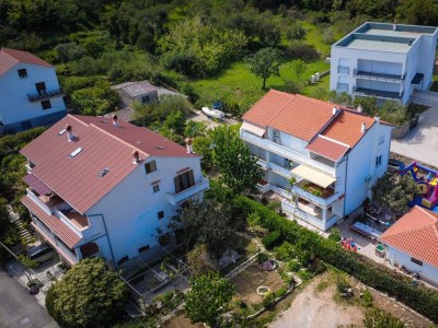 Apartment Two bedroom apartment with terrace and sea view Palit, Rab A-4971-c - Outdoor photo 2