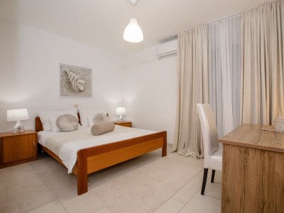 Apartment Two bedroom apartment with terrace Banjol, Rab A-5041-a - Outdoor photo 16