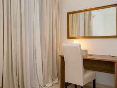 Apartment Two bedroom apartment with terrace Banjol, Rab A-5041-a - Outdoor photo 18