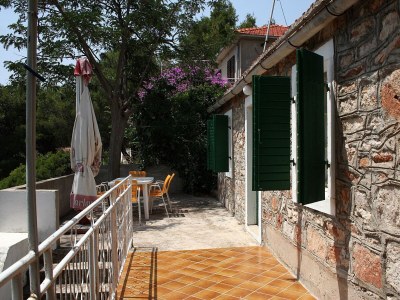 Apartment Two bedroom apartment near beach Basina, Hvar A-4599-f - Outdoor photo 10