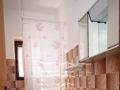 Apartment Four-bedroom apartment with terrace and sea view Kampor, Rab A-5051-a - Outdoor photo 24