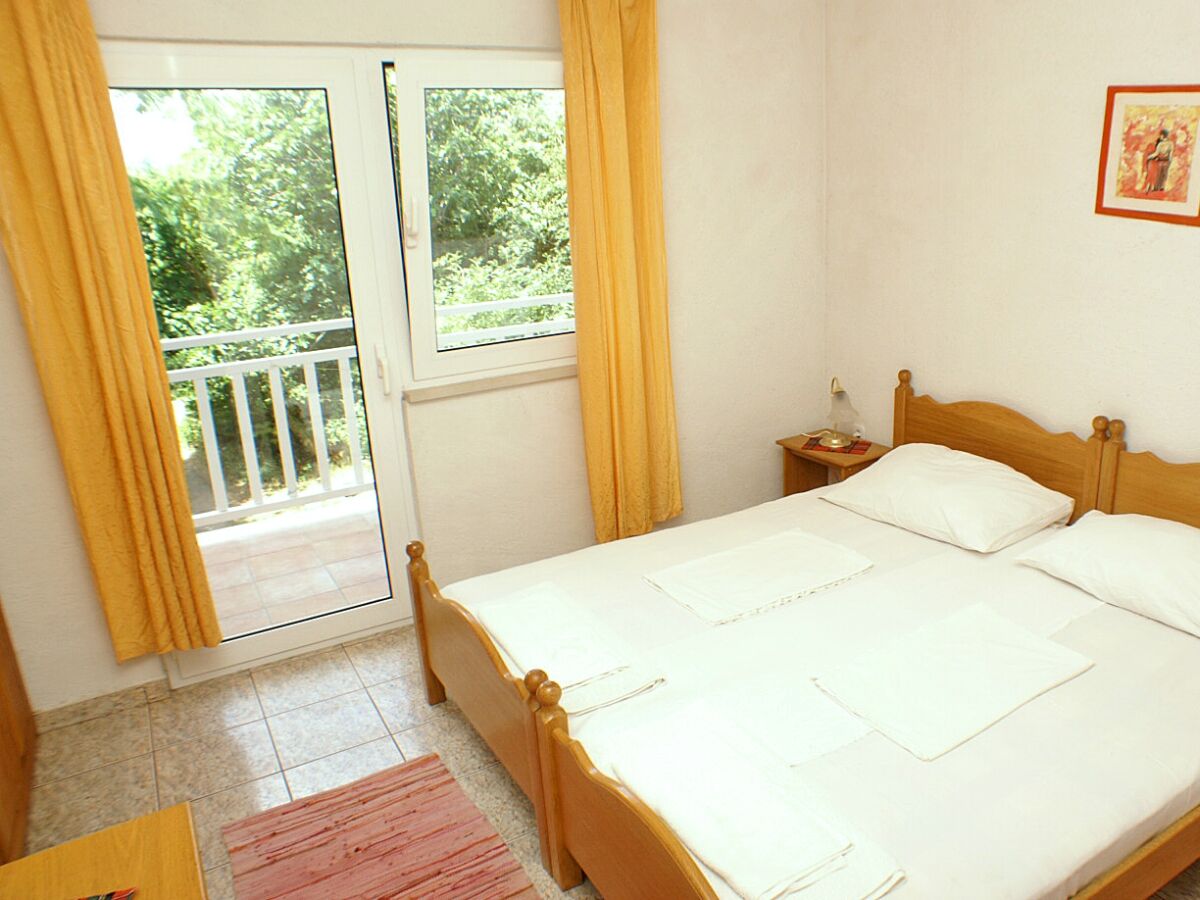 Holiday room with balcony Žuljana, Pelješac S-4576-a