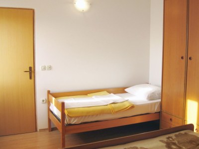 Apartment One bedroom apartment with terrace and sea view Barbat, Rab A-4951-f - Outdoor photo 19