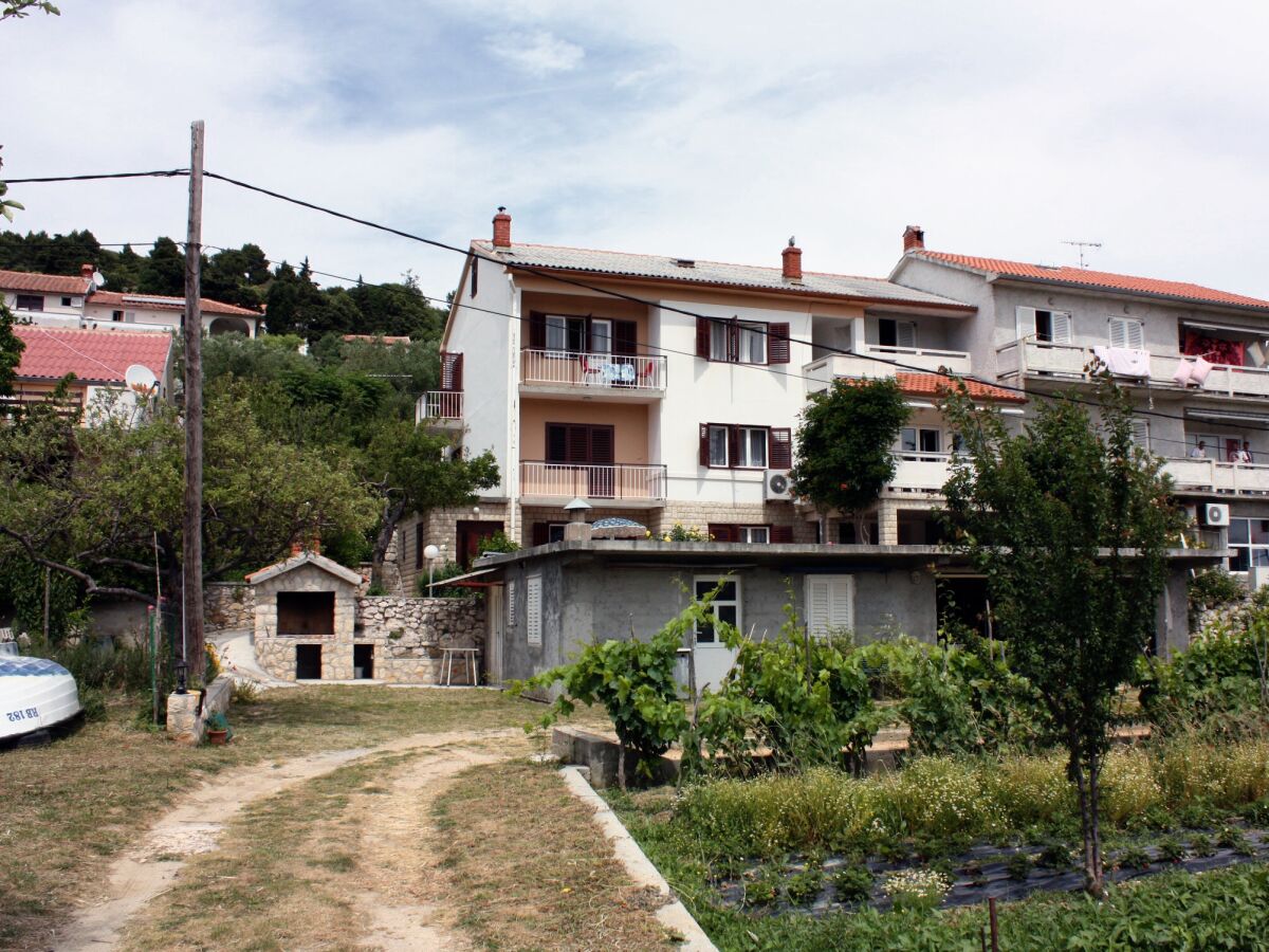 Apartment One bedroom apartment with terrace and sea view Kampor, Rab A-4984-b - Outdoor photo 2