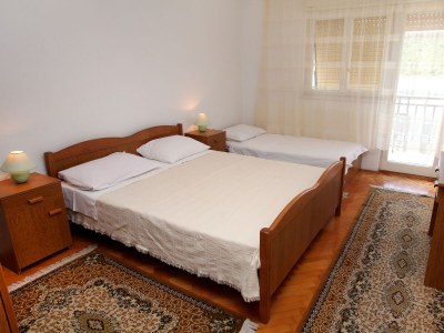 Apartment Three bedroom apartment near beach Vinišće, Trogir A-4892-b - Outdoor photo 17