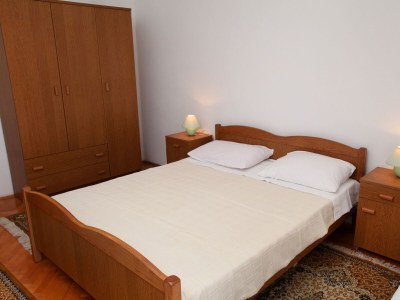 Apartment Three bedroom apartment near beach Vinišće, Trogir A-4892-b - Outdoor photo 18