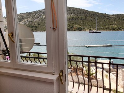 Apartment Three bedroom apartment near beach Vinišće, Trogir A-4892-b - Outdoor photo 19