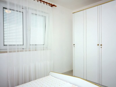 Apartment Two bedroom apartment with terrace and sea view Barbat, Rab A-4962-a - Outdoor photo 17