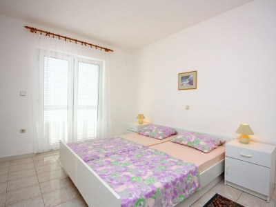 Apartment Two bedroom apartment with terrace and sea view Barbat, Rab A-4962-a - Outdoor photo 18