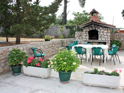 Apartment Two bedroom apartment with terrace and sea view Barbat, Rab A-4962-b - Outdoor photo 6