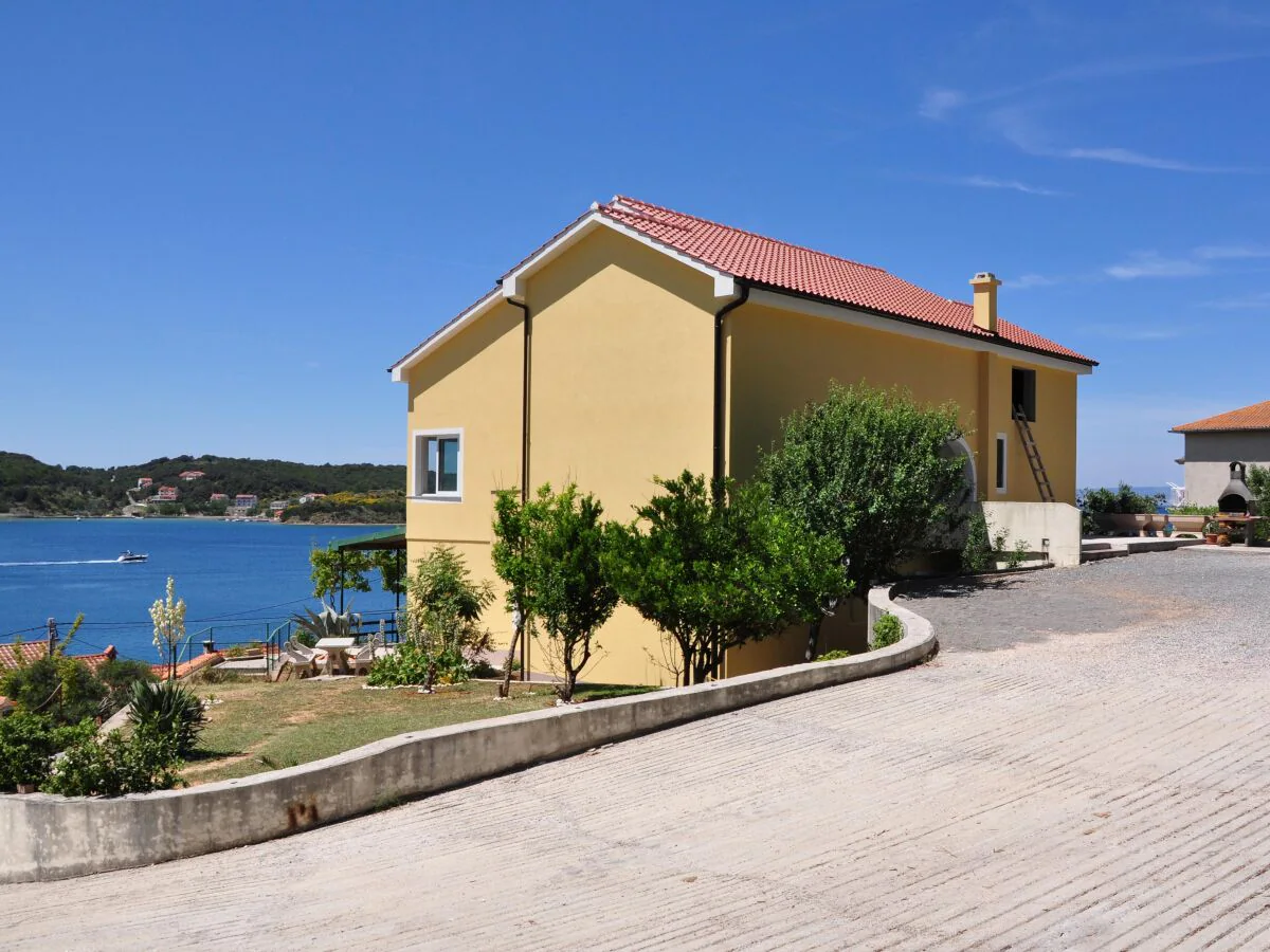 Apartment Studio flat with terrace and sea view Supetarska Draga - Gornja, Rab AS-5055-a