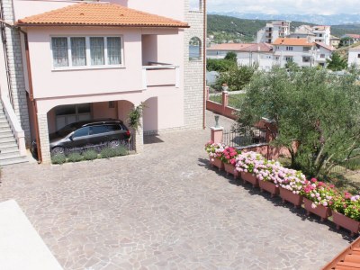 Apartment Two bedroom apartment with terrace and sea view Supetarska Draga - Donja, Rab A-5033-a - Outdoor photo 19