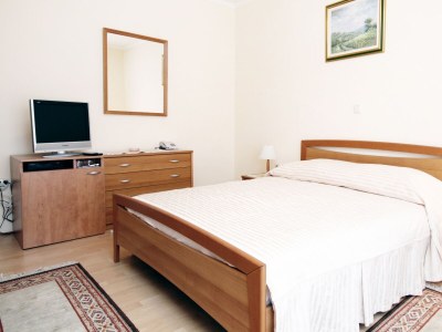 Holiday room with terrace and sea view Supetarska Draga - Donja, Rab S-5033-a - Outdoor photo 23