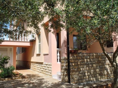 Apartment One bedroom apartment near beach Ugljan A-829-a - Outdoor photo 7