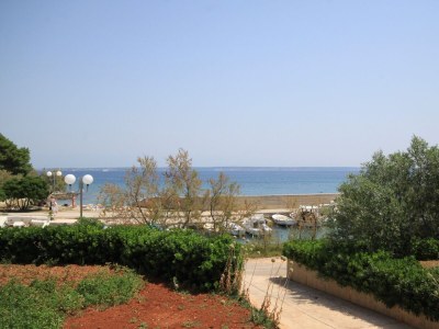 Apartment One bedroom apartment near beach Ugljan A-829-a - Outdoor photo 29