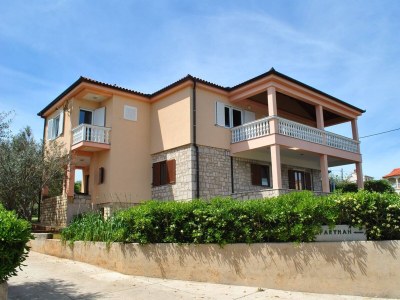 Apartment Two bedroom apartment near beach Ugljan A-829-c - Outdoor photo 3