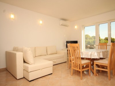 Apartment Two bedroom apartment near beach Ugljan A-829-c - Outdoor photo 18