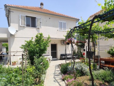 Apartment One bedroom apartment with terrace Murter A-5089-c in Murter - Apartment