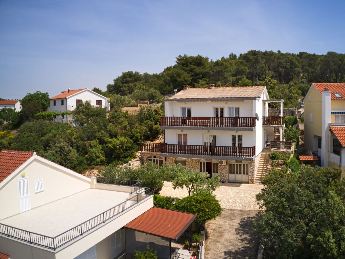 Apartment Studio flat with balcony and sea view Tisno, Murter AS-5128-a - Outdoor photo 3