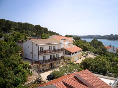 Apartment Studio flat with balcony and sea view Tisno, Murter AS-5128-a - Outdoor photo 6