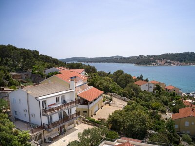 Holiday room (pet friendly) Tisno, Murter S-5128-c in Tisno - Holiday room