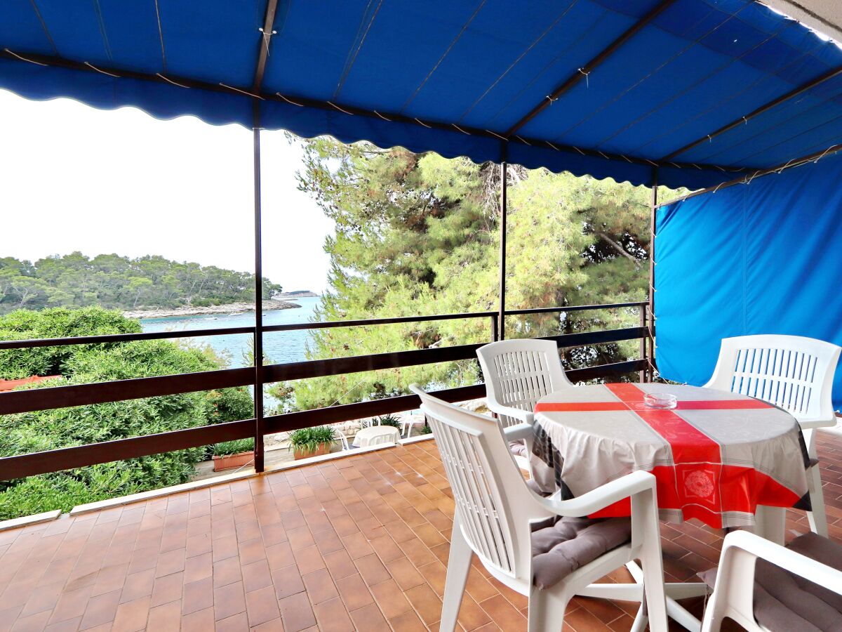 Apartment Two bedroom apartment near beach Prižba, Korčula A-4484-a