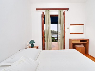 Apartment Two bedroom apartment near beach Prižba, Korčula A-4484-a - Outdoor photo 18