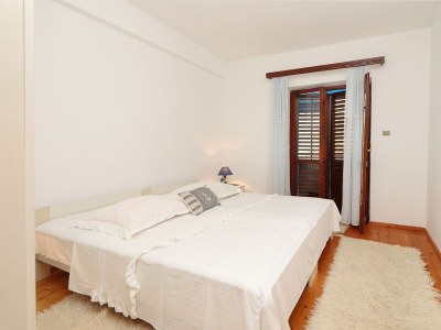 Apartment Two bedroom apartment near beach Prižba, Korčula A-4484-b - Outdoor photo 20