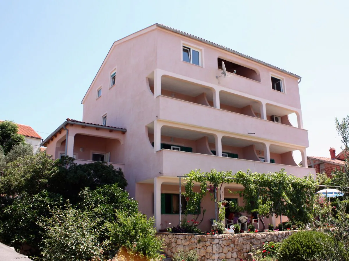 Holiday room (pet friendly) Barbat, Rab S-5070-c