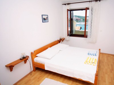 Apartment One bedroom apartment with terrace and sea view Jezera, Murter A-5063-a - Outdoor photo 16