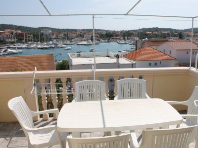 Apartment Two bedroom apartment with terrace and sea view Jezera, Murter A-5063-b - Outdoor photo 29