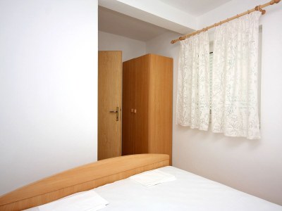 Apartment Two bedroom apartment with air-conditioning Kampor, Rab A-5059-b - Outdoor photo 16