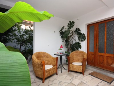 Holiday room Apartments and rooms by the sea Banjol, Rab - 5077 - Apartments and rooms by the sea Banjol, Rab - 5077 - Outdoor photo 4