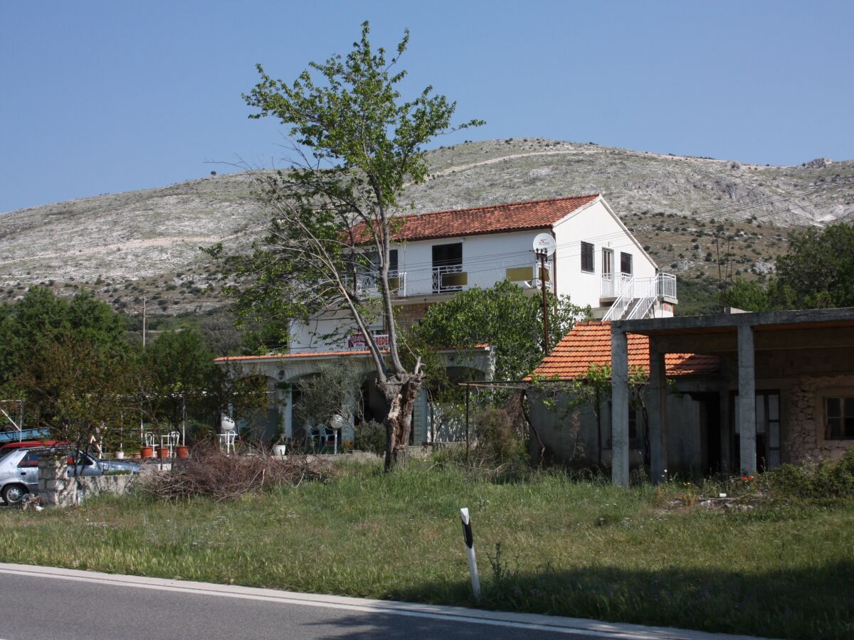 Apartment Apartments with parking space Grebaštica, Šibenik - 6103 - Apartments with parking space Grebaštica, Šibenik - 6103 - Outdoor photo 2