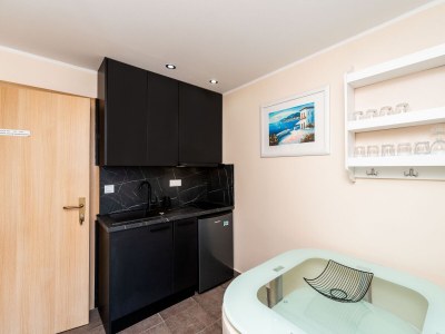 Apartment One bedroom apartment with terrace and sea view Sukošan, Zadar A-5906-b - Outdoor photo 23