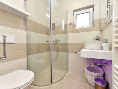 Apartment One bedroom apartment with terrace and sea view Sukošan, Zadar A-5906-b - Outdoor photo 28