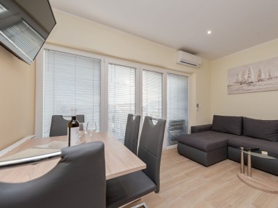 Apartment Two bedroom apartment with terrace and sea view Sukošan, Zadar A-5906-d - Outdoor photo 21