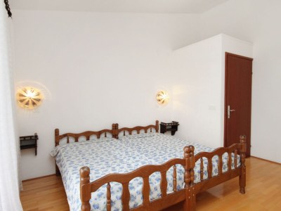 Apartment Four-bedroom apartment with terrace and sea view Vrsi - Mulo, Zadar A-5791-a - Outdoor photo 27