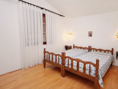 Apartment Four-bedroom apartment with terrace and sea view Vrsi - Mulo, Zadar A-5791-a - Outdoor photo 32