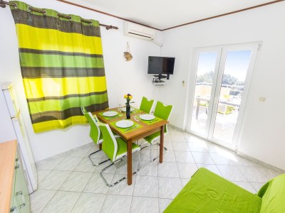 Apartment Two bedroom apartment near beach Vrsi - Mulo, Zadar A-5951-f - Outdoor photo 13