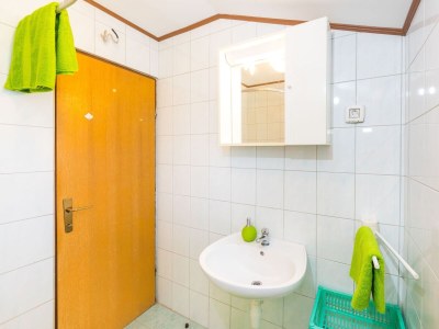 Apartment Two bedroom apartment near beach Vrsi - Mulo, Zadar A-5951-f - Outdoor photo 24