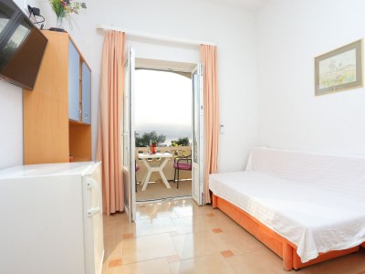 Apartment One bedroom apartment with terrace and sea view Brela, Makarska A-6006-b - Outdoor photo 12