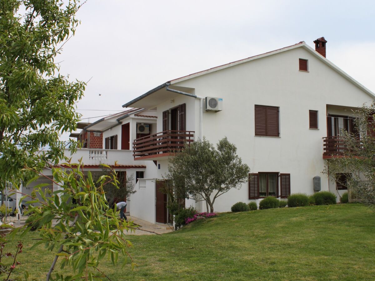 Apartment One bedroom apartment with balcony and sea view Ljubač, Zadar A-6141-b - Outdoor photo 2