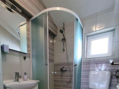 Apartment One bedroom apartment with terrace and sea view Tučepi, Makarska A-6058-b - Outdoor photo 19