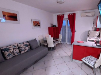 Apartment One bedroom apartment with terrace and sea view Tučepi, Makarska A-6058-c - Outdoor photo 10
