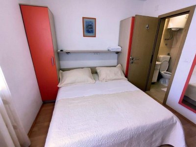 Holiday room with balcony and sea view Tučepi, Makarska S-6058-a - Outdoor photo 10