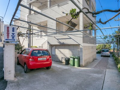 Apartment One bedroom apartment with terrace and sea view Podstrana, Split A-6072-a - Outdoor photo 11