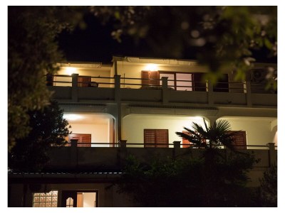 Apartment One bedroom apartment near beach Mandre, Pag A-6284-d - Outdoor photo 4