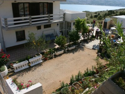 Apartment One bedroom apartment with terrace and sea view Bošana, Pag A-6460-b - Outdoor photo 9
