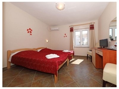 Holiday room near beach Stara Novalja, Pag S-6303-a - Outdoor photo 8